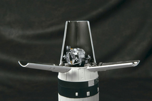 大人の超合金 アポロ11号&サターンV(ファイブ)型ロケット 04