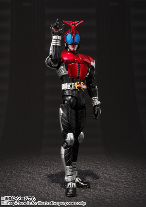 S.H.Figuarts（真骨彫製法） 仮面ライダーカブト ライダーフォーム 01