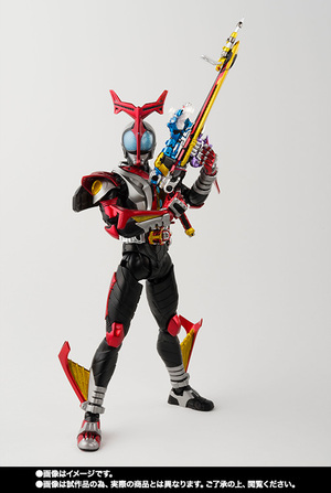 S.H.Figuarts（真骨彫製法） 仮面ライダーカブト ハイパーフォーム 04